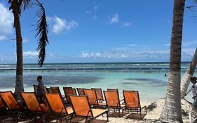 Oneiro Suites With Sea View