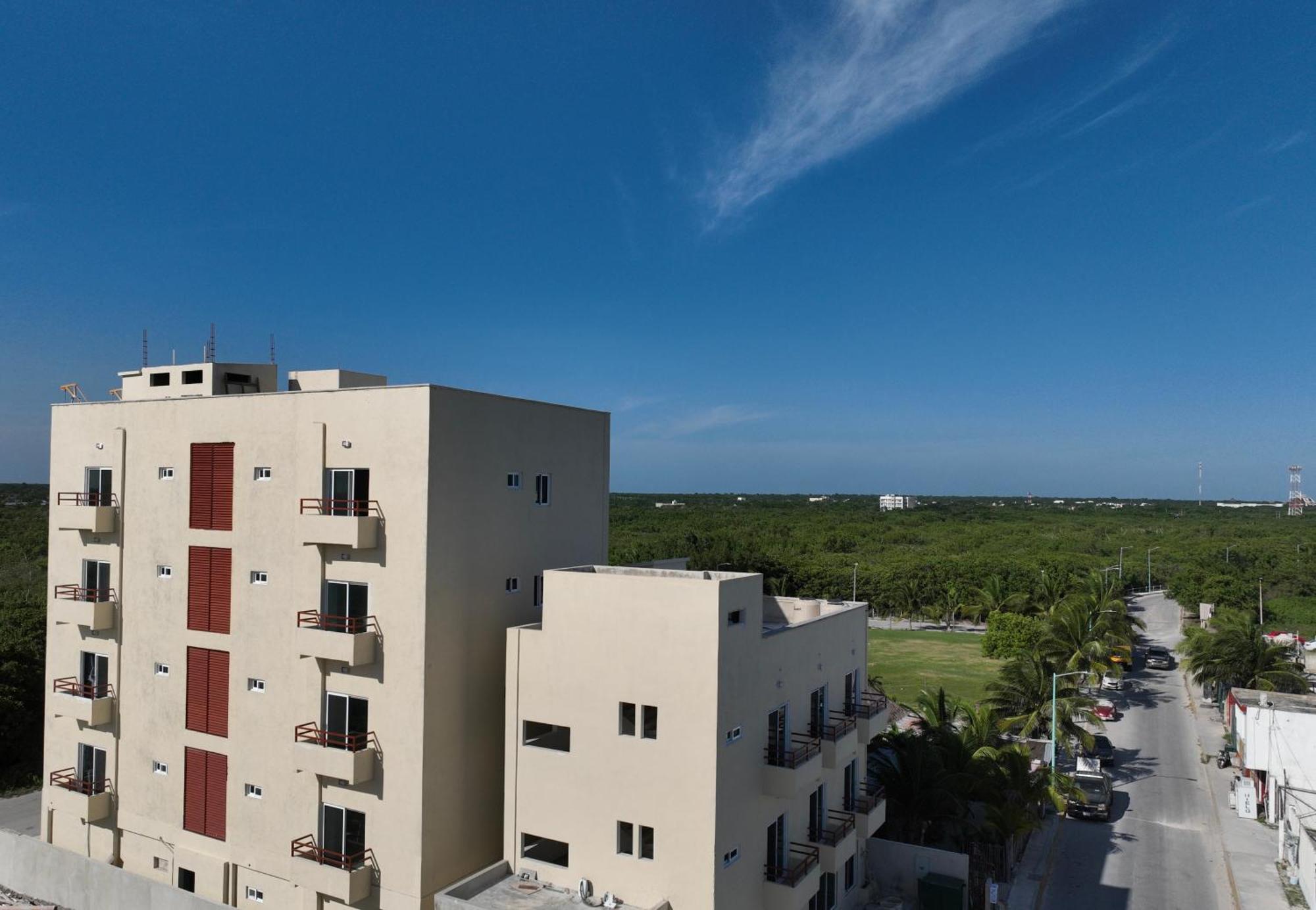 Oneiro Suites With Sea View Mahahual Exterior photo